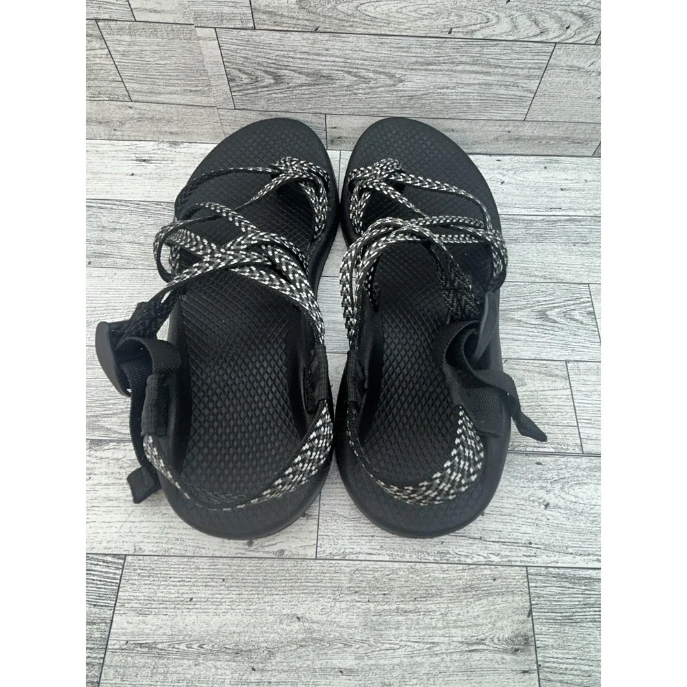 Chaco Z/Cloud Sandals Womens Size 9‎ Black Strappy Adjustable Hiking Water Shoes
